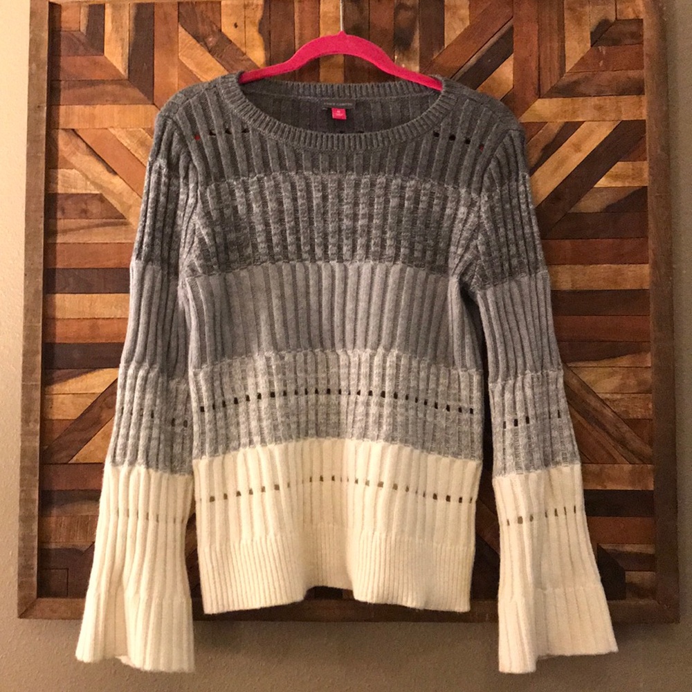 Vince Camuto Sweater